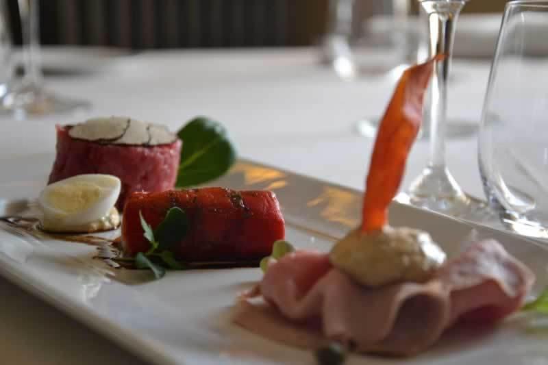 Trattoria Del Bivio Pension Cerretto Langhe Buitenkant foto