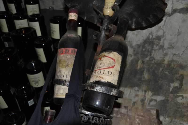 Trattoria Del Bivio Pension Cerretto Langhe Buitenkant foto