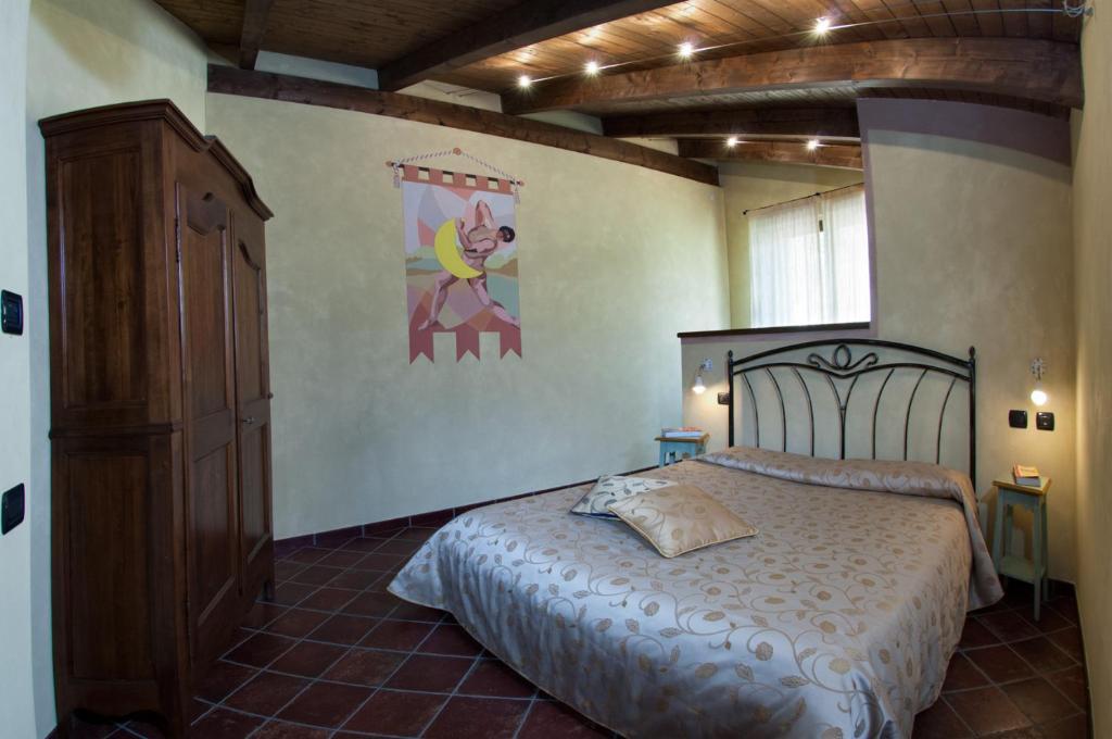 Trattoria Del Bivio Pension Cerretto Langhe Kamer foto